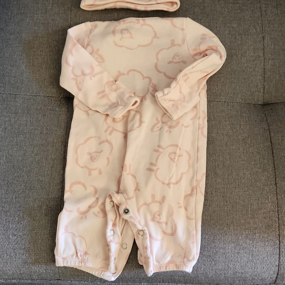 Carter's Pink Sheep Print two Piece set 3 months